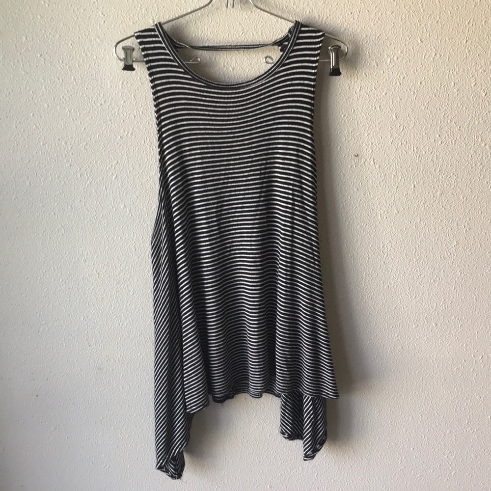 Stella Laguna Beach Striped Black and White Sleeveless Tank Tunic